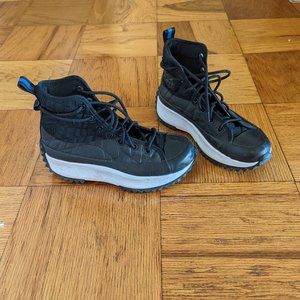 Converse Run Star Hike Digital Terrain Hi Top Black Mens 5.5 Womens 7 Unisex